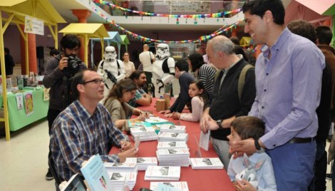 david-villegas-firma-en-moralzarzal-938x535